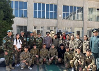 Жастарға үлгі болған ерлік жолы: Тәжік-Ауған ардагерлерімен кездесу