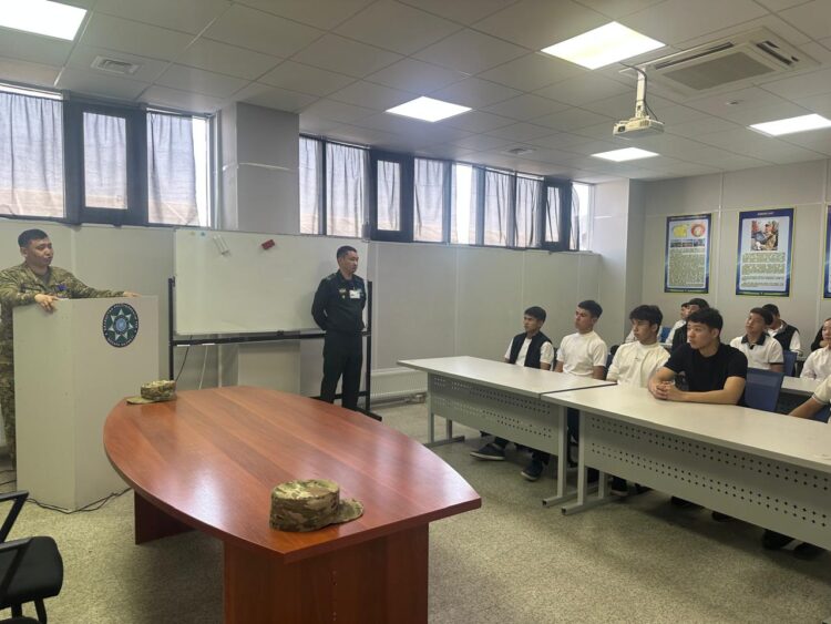 «Нұр жолы» өткізу пунктінде мектеп оқушыларына танымдық экскурсия ұйымдастырылды