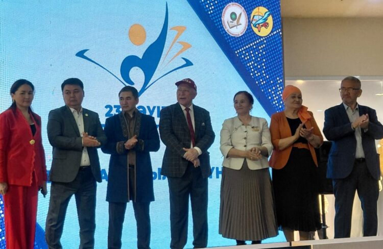 «Кітап – уақыт машинасы атты әдеби кеш өтті