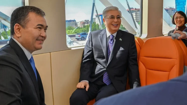 Астанада LRT ресми түрде іске қосылды