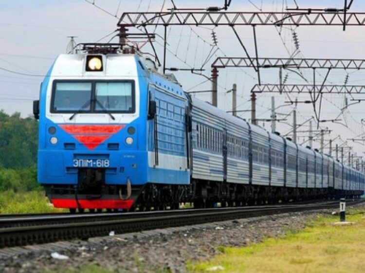 Теміржолдағы тәртіп: Төрт айда 280 пойыз тексеріліп, 9 вагон қатардан шығарылды
