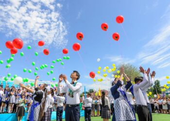 Оқу жылы аяқталуда: Мектеп бітіру кештеріне қандай шектеулер қойылды?