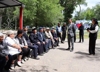 Кербұлақ ауданының әкімі Қаспан округі тұрғындарымен кездесті