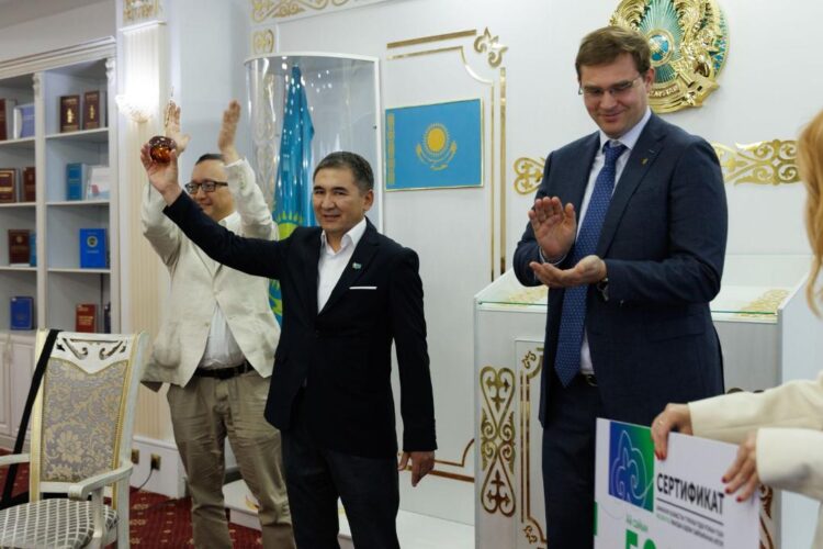 Есболат Айдабосын Mecenat.kz әдеби жобасының жеңімпазы атанды