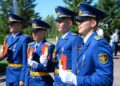 Әскери оқу орындарын үздік бітірген түлектерге «аға лейтенант» атағы беріледі