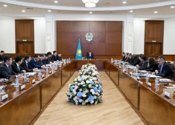 Олжас Бектенов Дүниежүзілік банкпен инвестиция тарту мәселесін талқылады