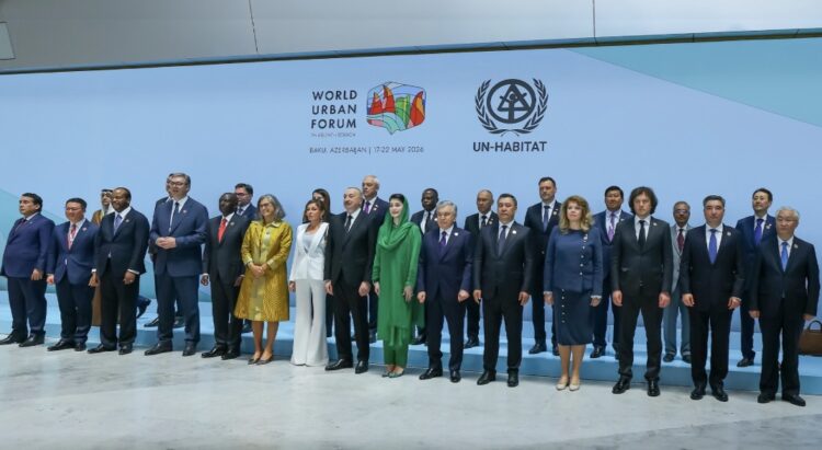 Олжас Бектенов Бакуде өткен World Urban Forum сессиясына қатысты