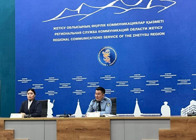 Жетісуда 100 келіден астам есірткі тәркіленді: екі зертхана жойылды