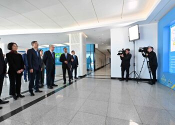 Президент қоғамдық көлік жүйесін бақылайтын орталық жұмысын көрді