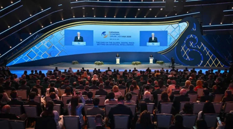 Мемлекет басшысы: Жасанды интеллект әлемдегі жұмыс орындарының 40%-ына әсер етуі мүмкін