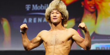 UFC. Жеңілмеген кім қалды?