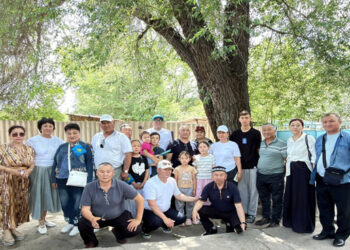 Көксу ауданында көпбалалы отбасына қайырымдылық көмек көрсетілді