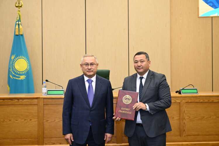 Ел мүддесін ту еткендер