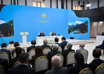 Қасым-Жомарт Тоқаев құқықтық нигилизмге қарсы батыл шаралар қолдануды тапсырды