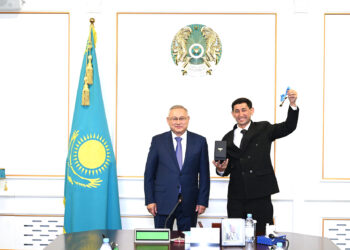 Журналистер құрмет төрінде