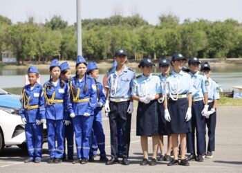 Жас сақшылар сапқа тұрды