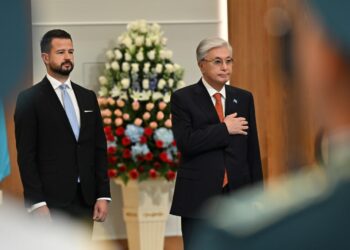 Мемлекет басшысы Черногория Президентін қарсы алды