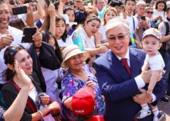 Қазақстандықтар елдің саяси бағытын қолдайды