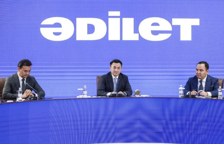 «Әділет» партиясында Қазақстан Республикасы жаңа Конституциясының күшіне енуі талқыланды