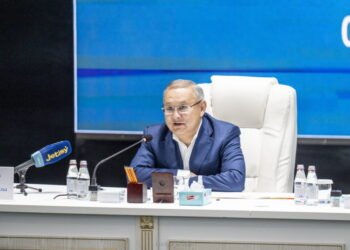 Бейбіт Исабаев Көксу ауданының тұрғындарымен кездеседі