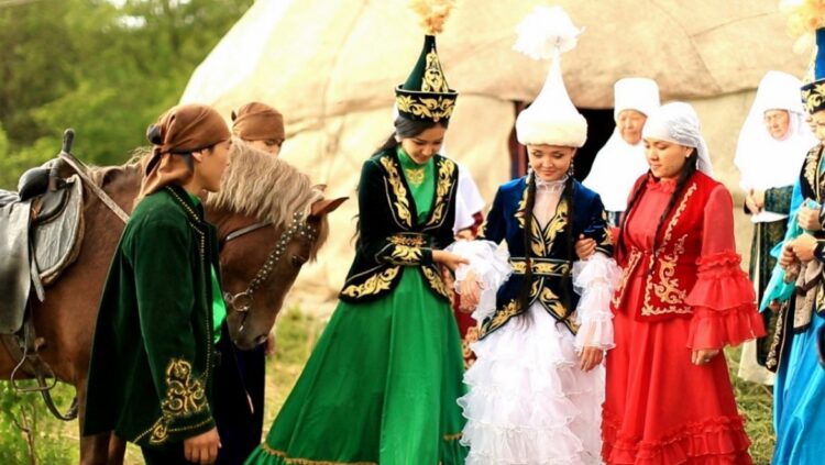 «Табалдырық» туралы бірер сөз