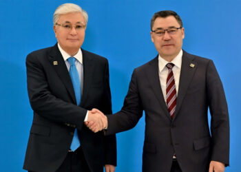 Мемлекет басшысы Қырғызстан президентін Тәуелсіздіктің 35 жылдығымен құттықтады
