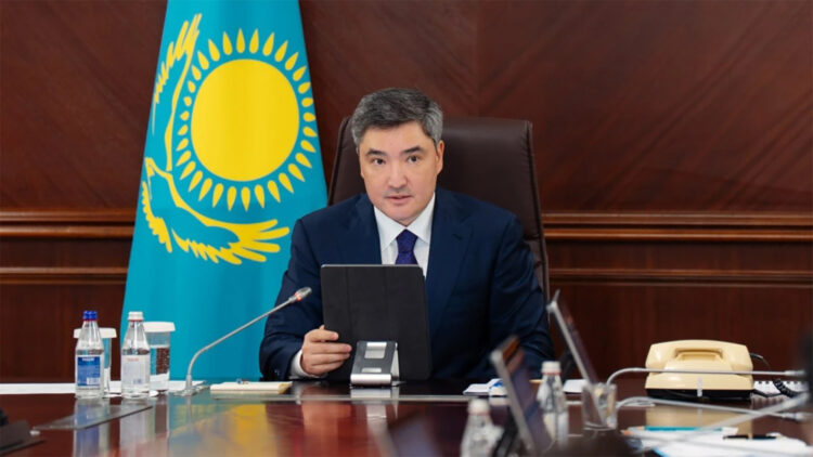 Олжас Бектенов Үкімет басшысы лауазымында қалды