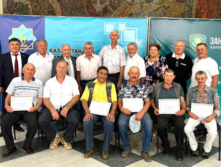 Текеліде кеншілер күніне арналған мерекелік кеш өтті