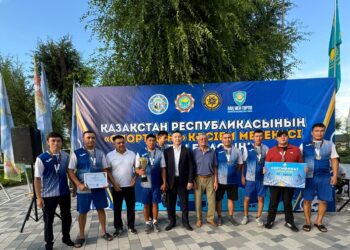 Қараталда Спорт күніне орай үздік спортшылар марапатталды