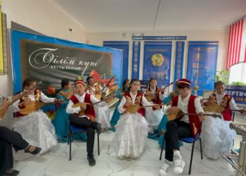 Текеліде сайлау учаскелері әуенге бөленді