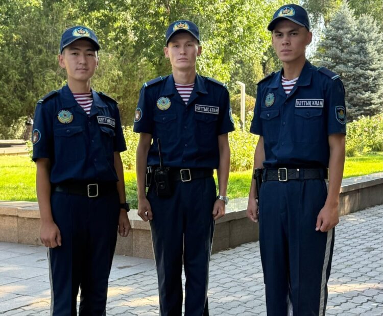 Пышақпен қаруланған азамат ұсталды