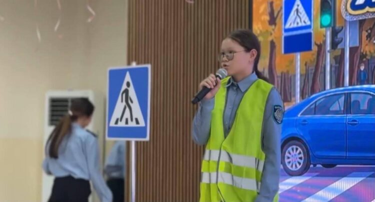Жетісуда бастауыш сынып шәкірттері жол ережелерін ойын арқылы меңгерді
