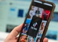 Жетісуда төрт адам TikTok-тағы тікелей эфир арқылы заңсыз 95 млн теңге тапқан