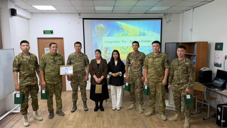 Шекарашылар зияткерлік сайыста бақ сынады