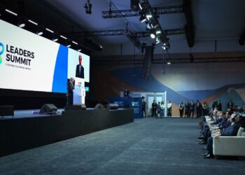 Қасым-Жомарт Тоқаев цифрлық технология мен жасанды интеллектіні қолдануға шақырды