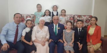 Ұрпақтар сабақтастығы: Жетісулық Жапақовтар әулетінің 207 жылдық ұстаздық жолы