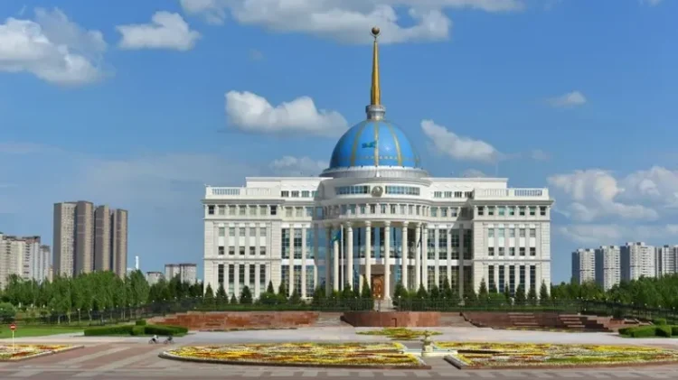 Ел болашағына бағыт берген