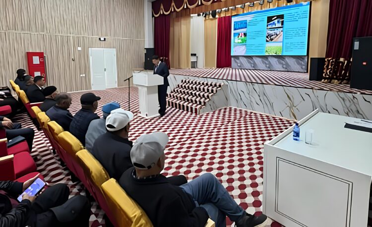 Қаратал ауданында халықпен ашық диалог өтті