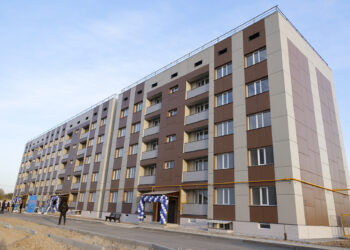 Жаңа баспанаға қол жеткізді