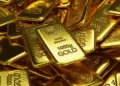 182 млн теңгенің алтынын аяқ киіміне жасырған әйел ұсталды