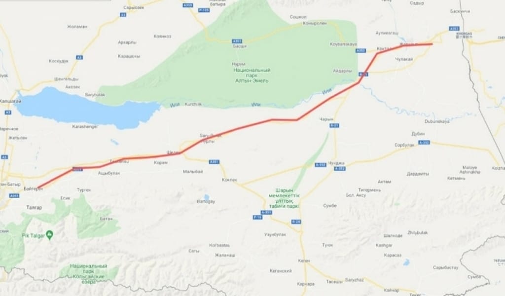 АЛМАТЫ ОБЛЫСЫНДА ЕКІ АВТОЖОЛДЫ КӨК МҰЗ БАСЫП, ҚОЗҒАЛЫС ШЕКТЕЛДІ