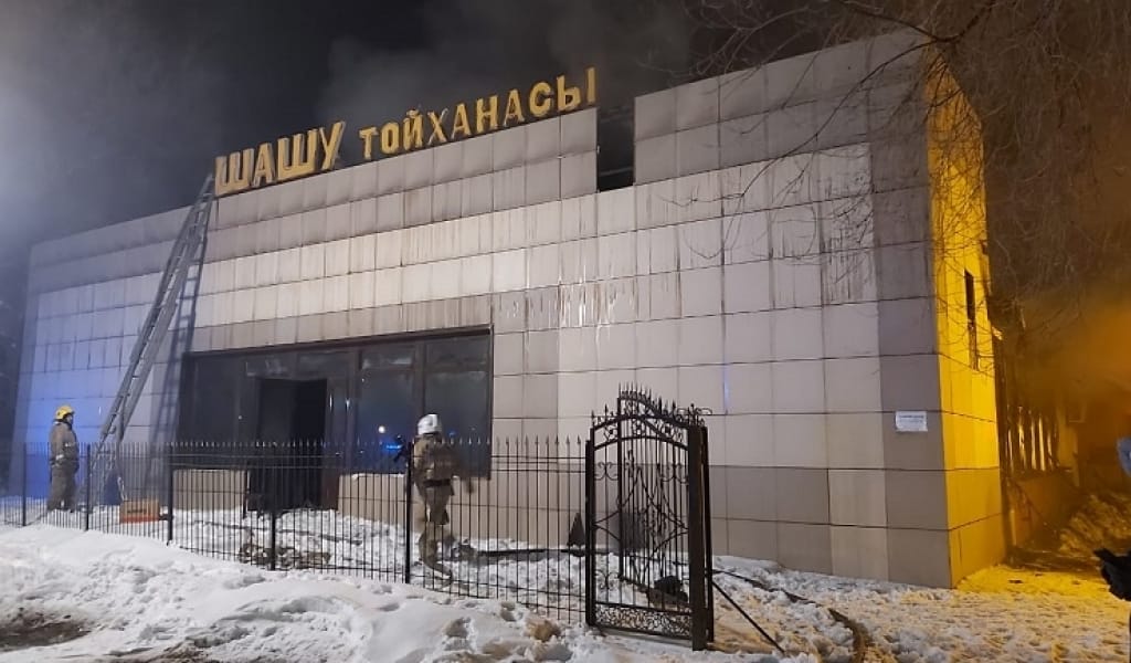 ТАЛДЫҚОРҒАНДА ЖҰМЫС ІСТЕМЕЙ ТҰРҒАН ТОЙХАНА ОТҚА ОРАНДЫ