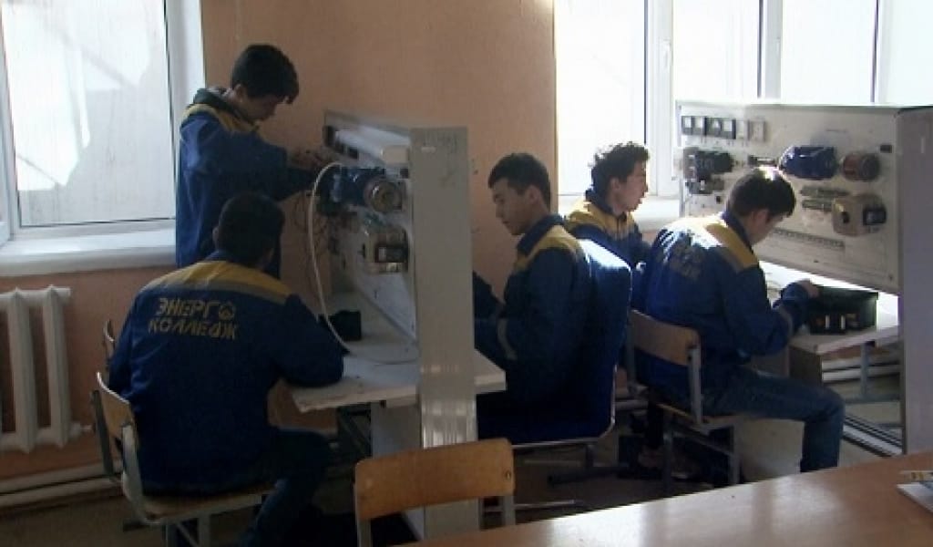 "ЖАС МАМАН" ЖОБАСЫ ҚАЛАЙ ЖҮЗЕГЕ АСАДЫ? БІЛІМ БАСҚАРМАСЫ ТҮСІНДІРДІ