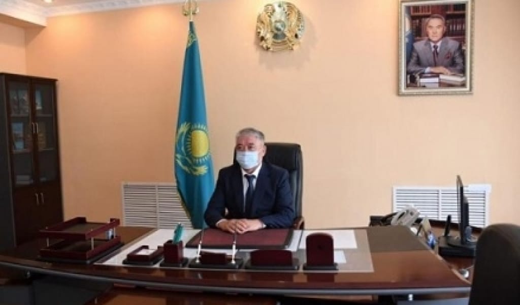 ЕҢБЕКШІҚАЗАҚ АУДАНЫНЫҢ ӘКІМІ ӨЗ ЕРКІМЕН ҚЫЗМЕТ ОРНЫН БОСАТТЫ