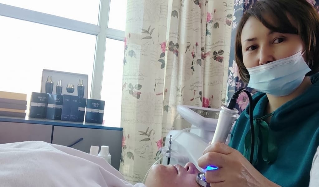 ТӘЖІРИБЕЛІ КОСМЕТОЛОГ ТАЛДЫҚОРҒАННАН СҰЛУЛЫҚ САЛОНЫН АШТЫ