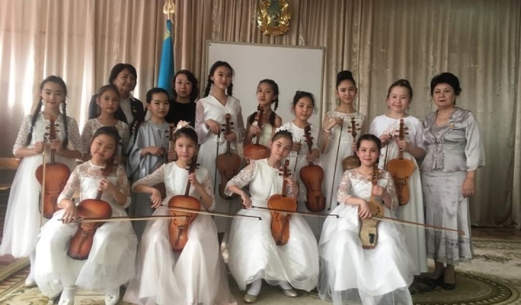 ҚОБЫЗШЫ ҰСТАЗ: "ҚАЗАҚ ДАЛАСЫНДА ДАРЫНДЫ БУЫН ӨСІП КЕЛЕДІ"