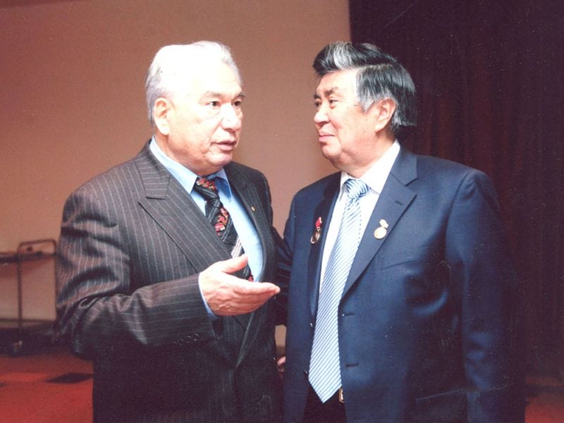 Ұлт биігін ұлықтап