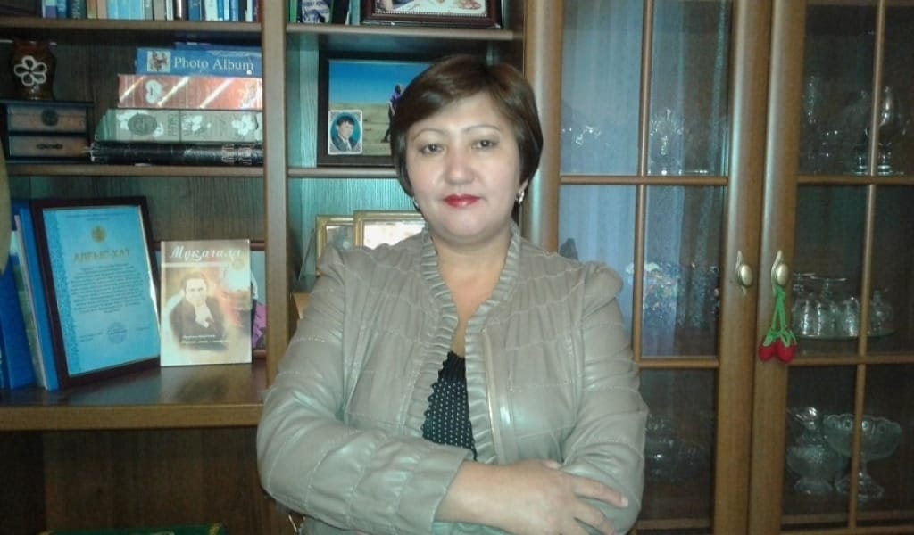 ҚАЛАҒАНЫ - ҚАЛАМ МЕН ҚАҒАЗ: БҮГІН - ӘРІПТЕСІМІЗ ҰЛБОСЫН ИСАБЕКТІҢ ТУҒАН КҮНІ