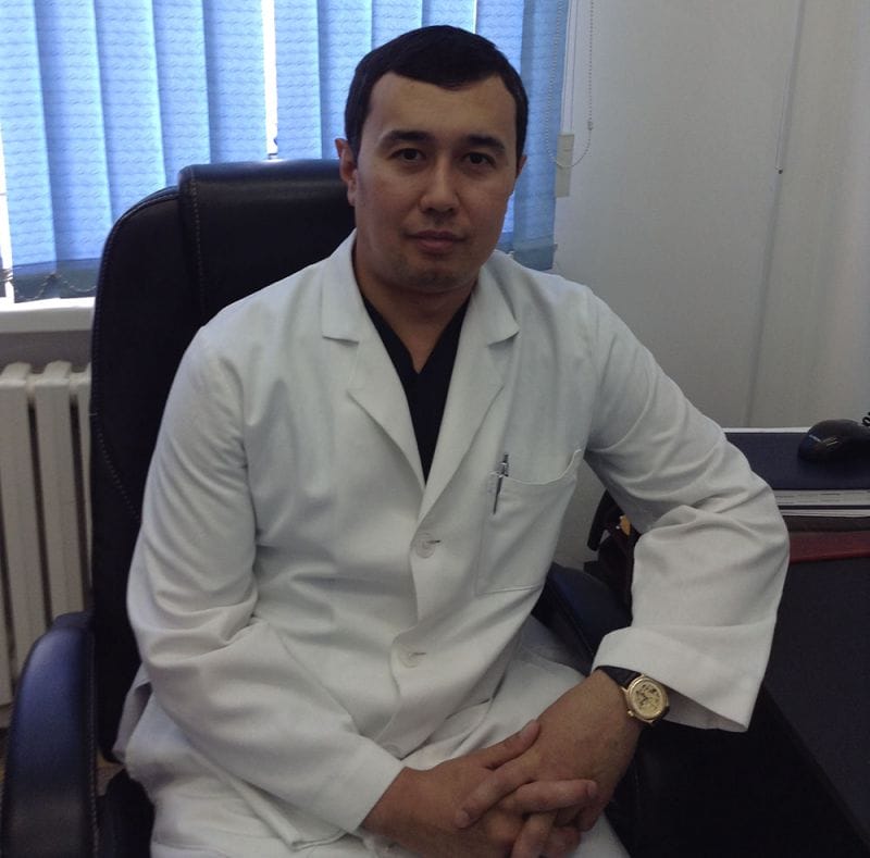 Жүрекке ашық ота жасайды