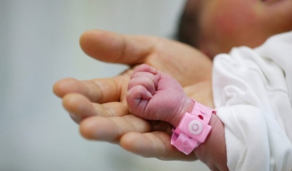 ЖАТЫРЫН АЛЫП ТАСТАҒАН, 9 СИСТЕМА САЛҒАН: ЖАРКЕНТТЕГІ АНА МЕН БАЛА ӨЛІМІ